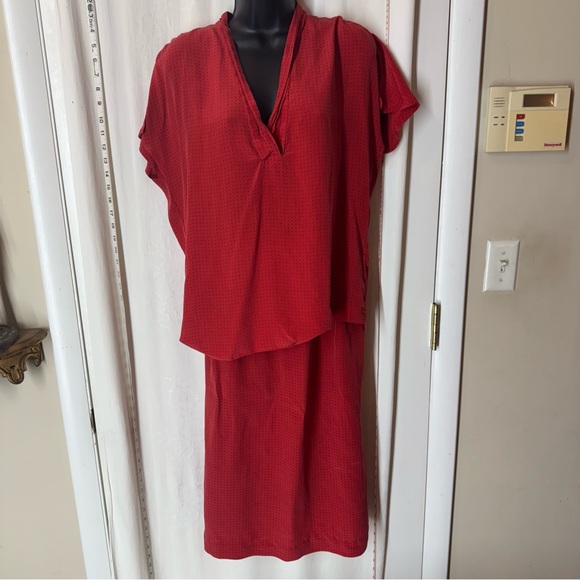 Vintage Red Bonwit Teller Silk Set - Picture 1 of 16